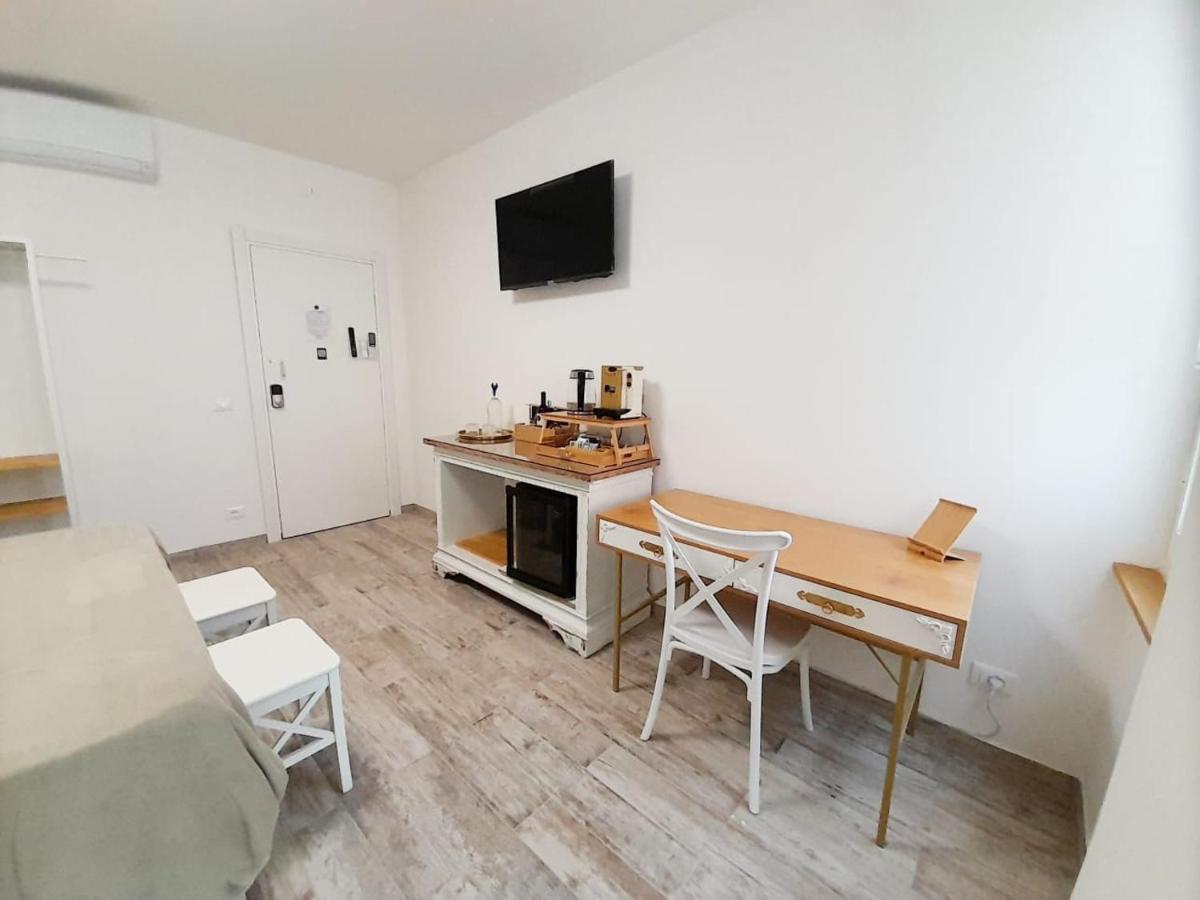 Biobenessere Eco-B&B -Adults Only- Moto&Bike Parking Ареццо Экстерьер фото